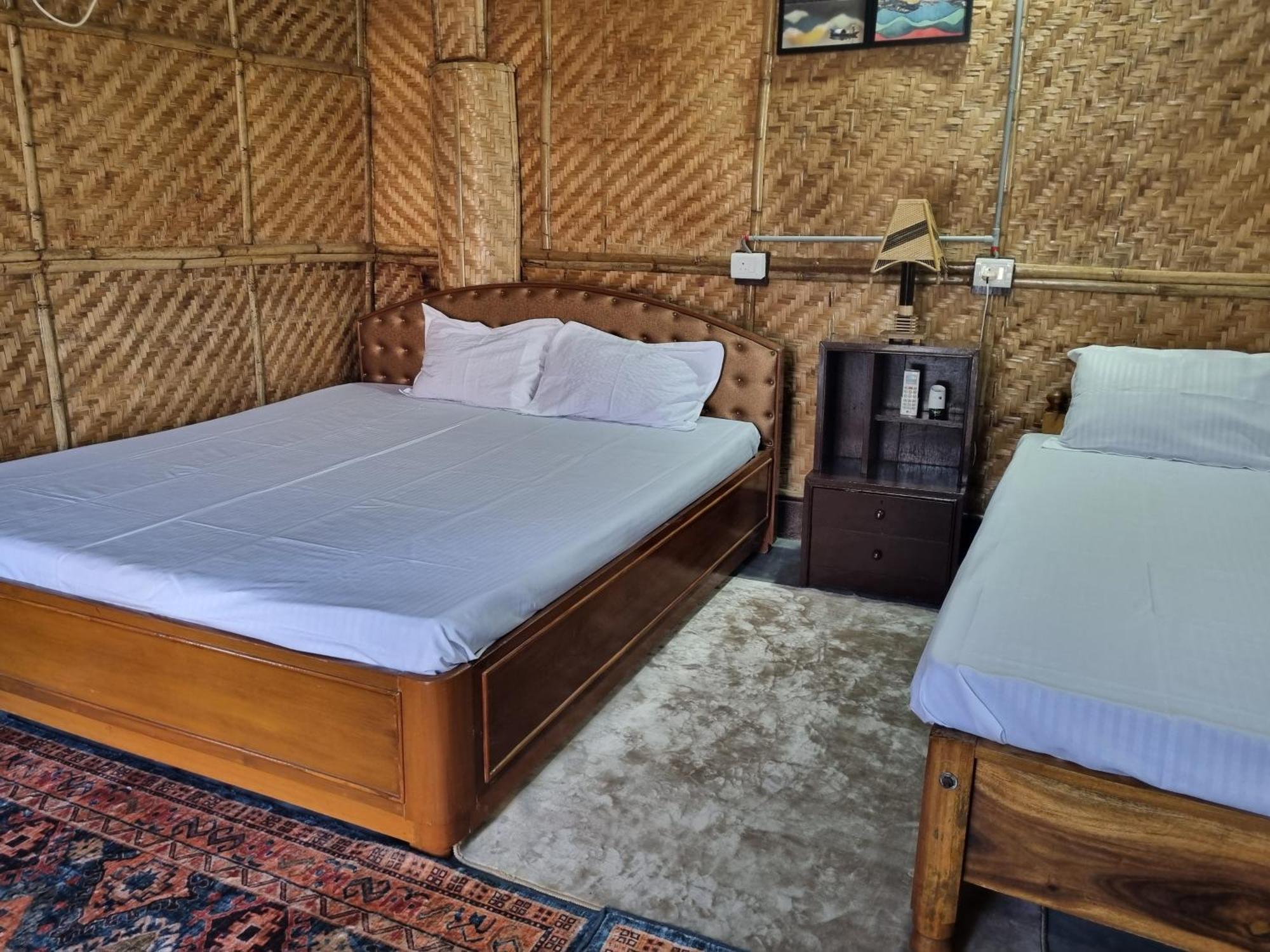 Alohi The Terrace Homestay Tezpur Bagian luar foto